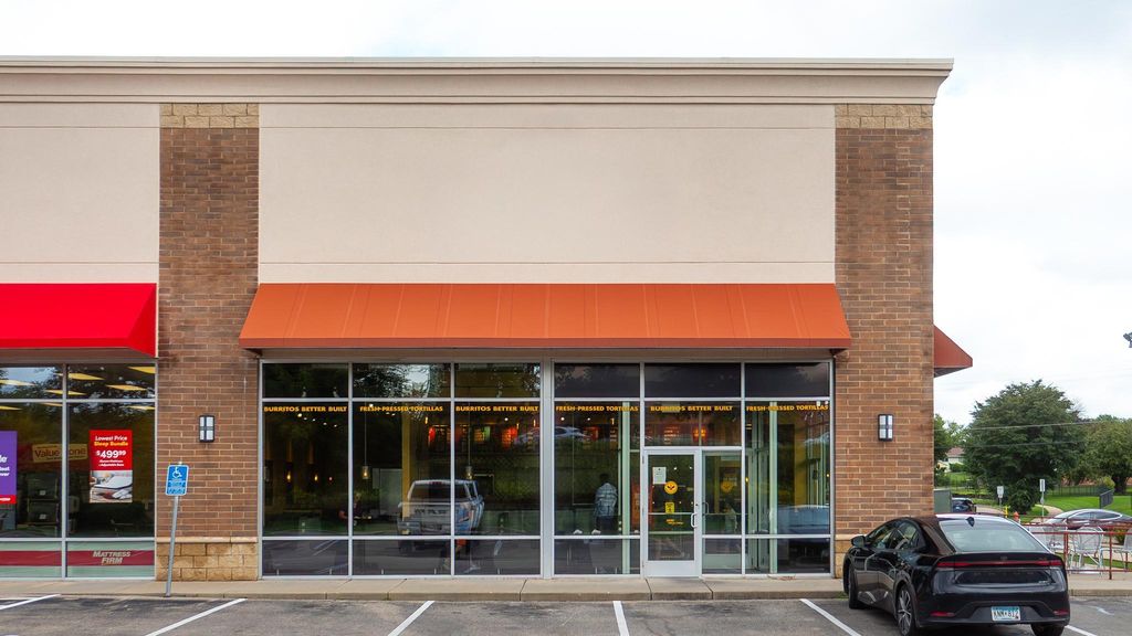 Photo of 4107 E Frontage Road NW, Rochester, MN 55901 (MLS # 7001232)