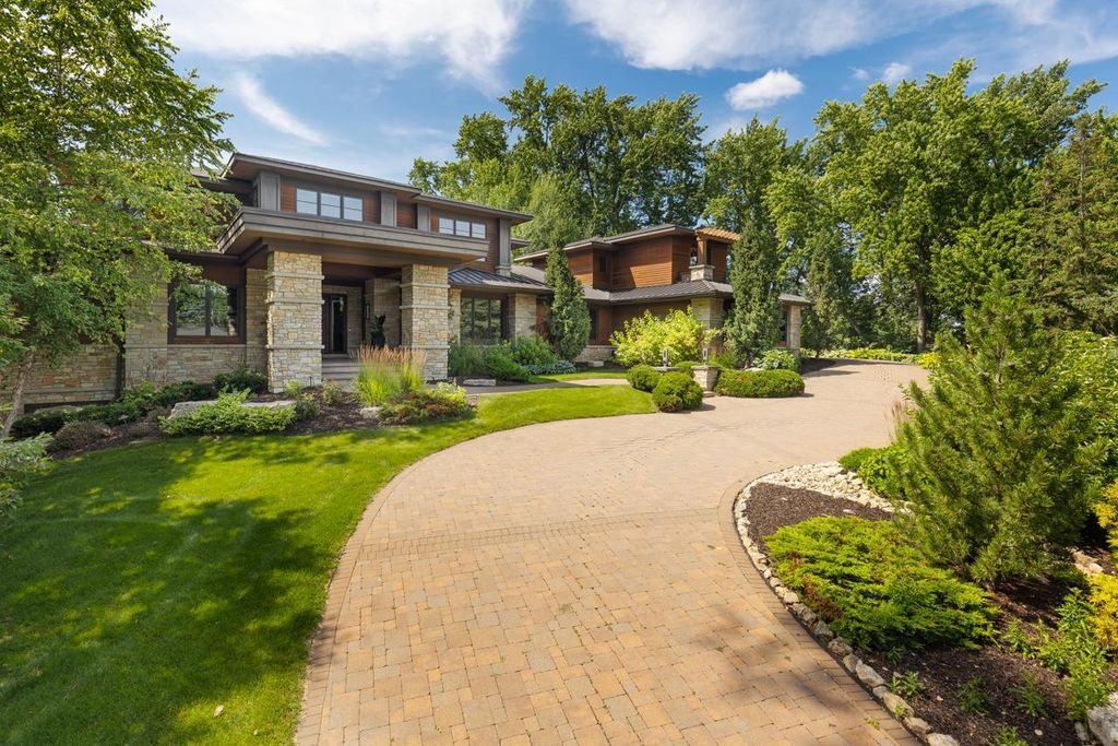 Photo of 4603 Annaway Drive, Edina, MN 55436 (MLS # 7081126)