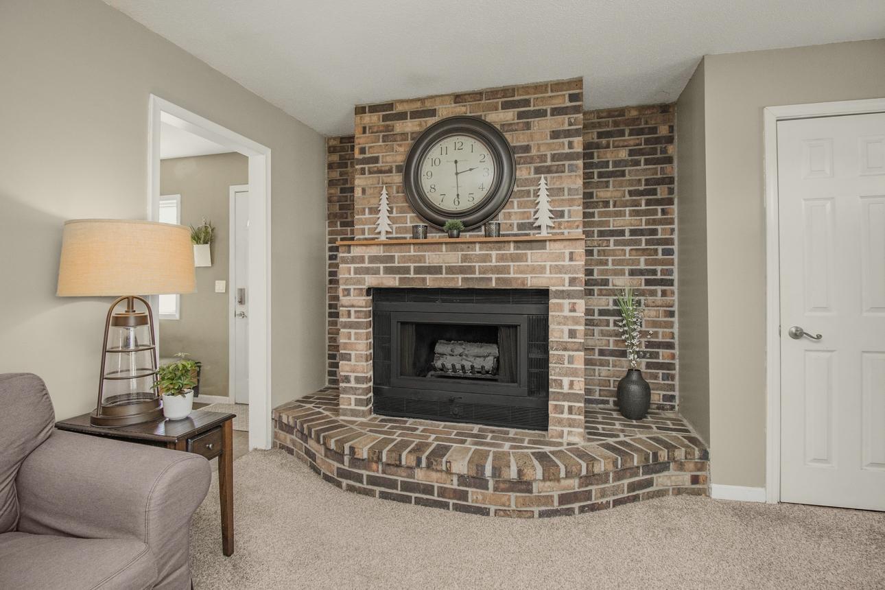 10025 Columbus Avenue S