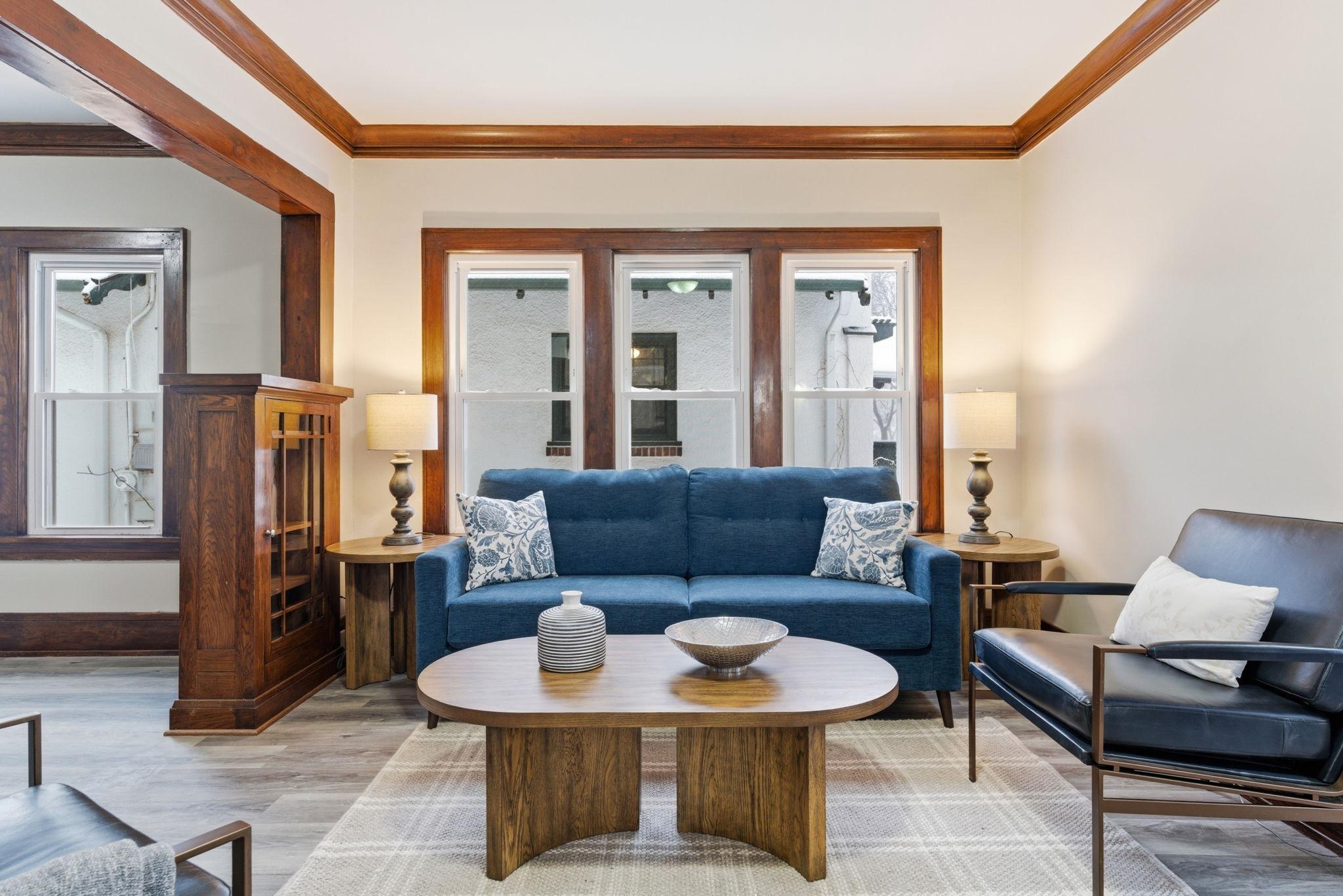 1820 Irving Avenue N