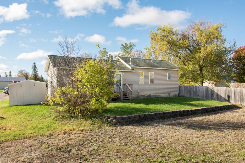 Photo of 150 Western Avenue, Nelson, MN 56355 (MLS # 7161239)