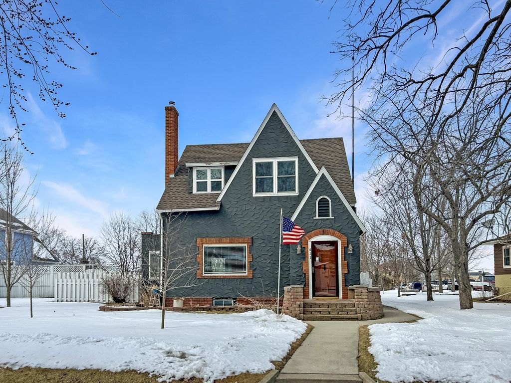 Photo of 411 2nd Street SW, Wadena, MN 56482 (MLS # 7050543)