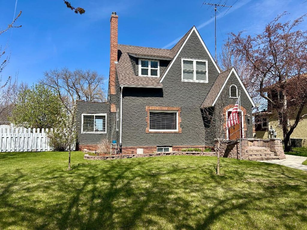 Photo of 411 2nd Street SW, Wadena, MN 56482 (MLS # 7050543)
