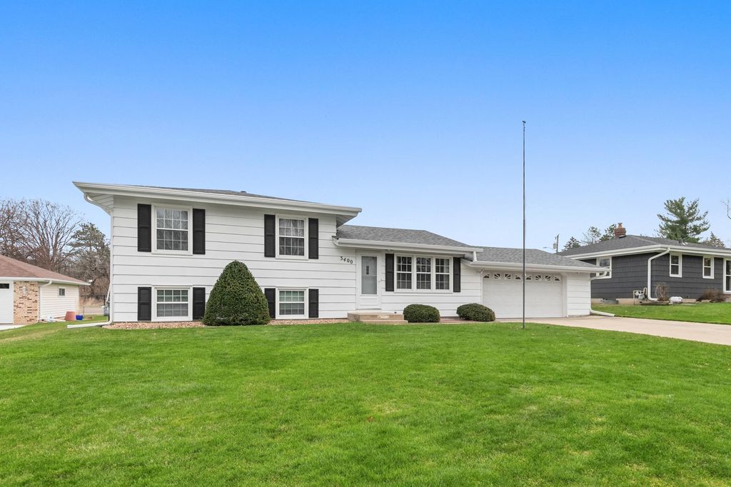 Photo of 3400 Ebba Street, White Bear Lake, MN 55110 (MLS # 7038861)