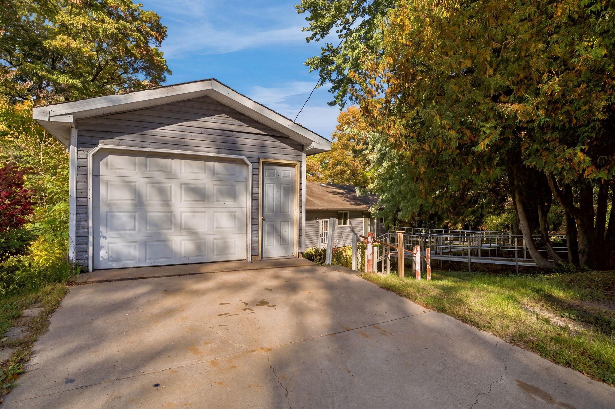 3903 Fanny Lake Road NE