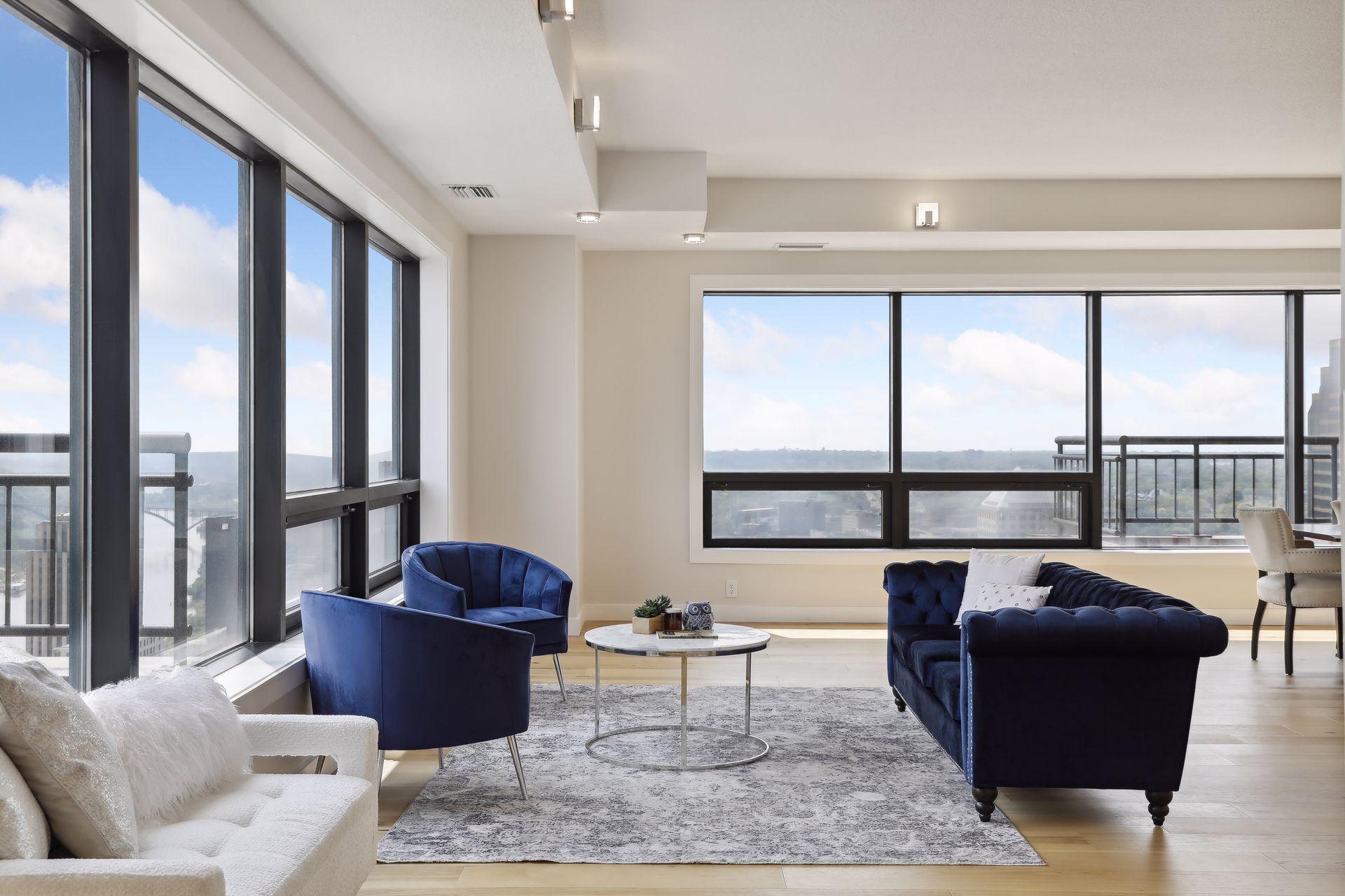 168 6th Street E 4202