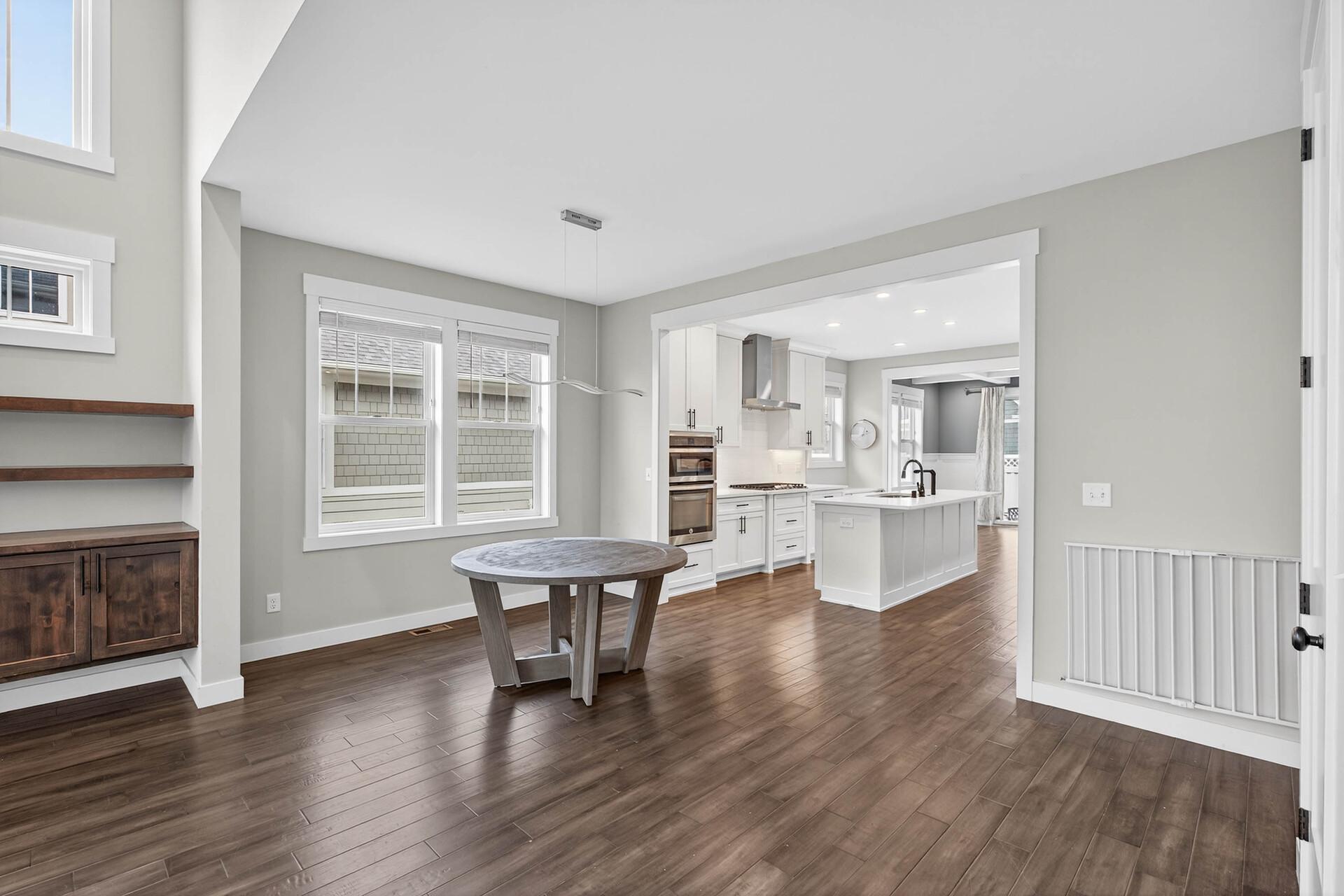 15664 Cobblestone Lake Parkway