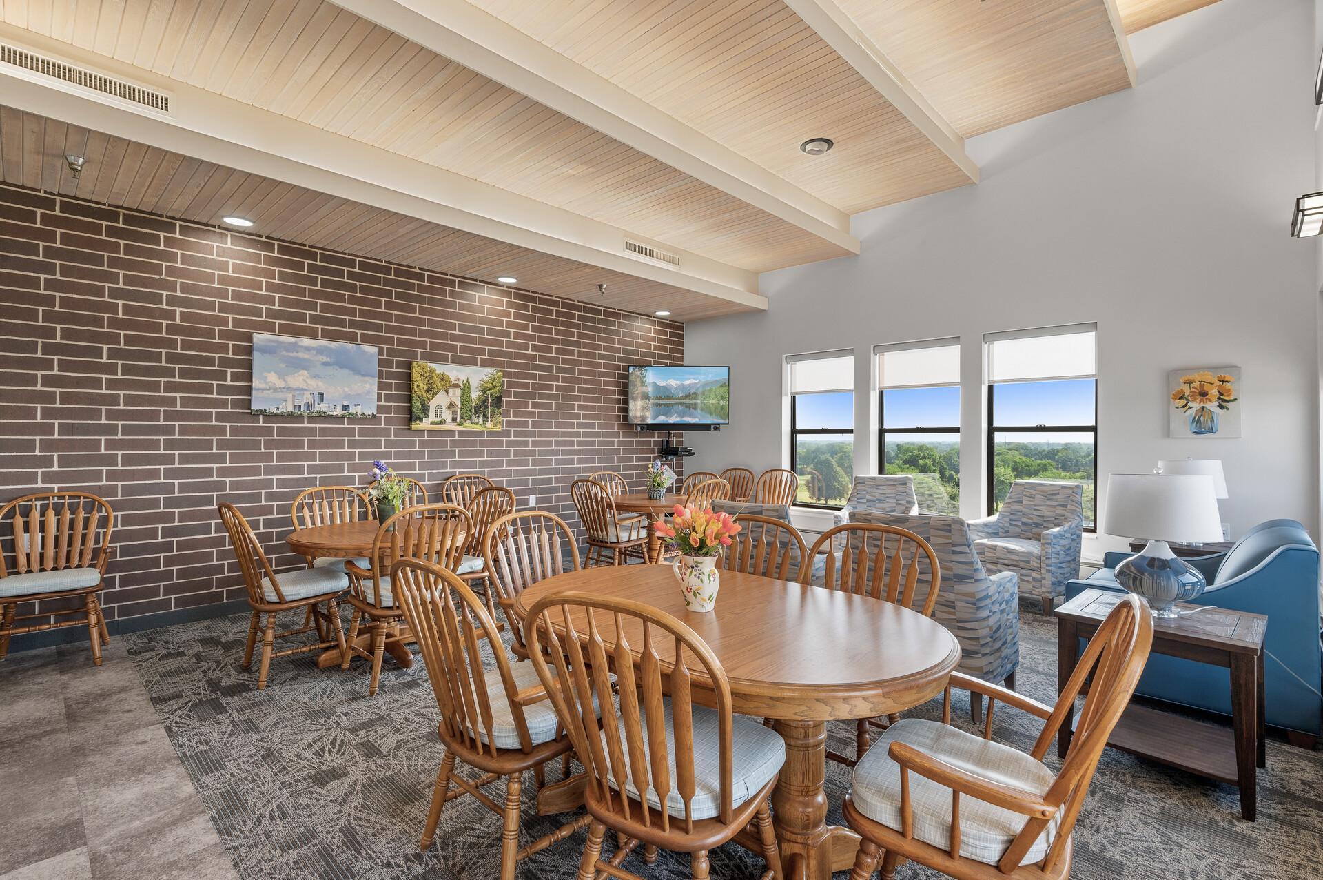 7600 Golden Valley Road 411