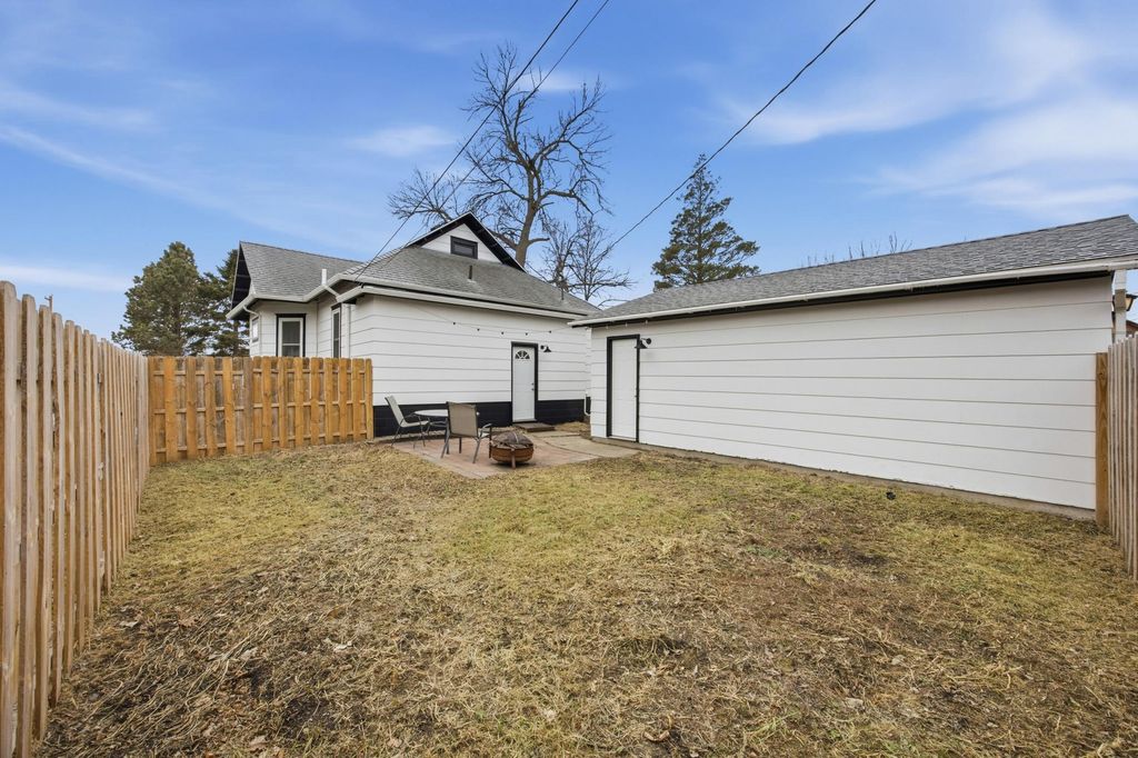 Photo of 208 1 Avenue SE, Dilworth, MN 56529 (MLS # 7041173)