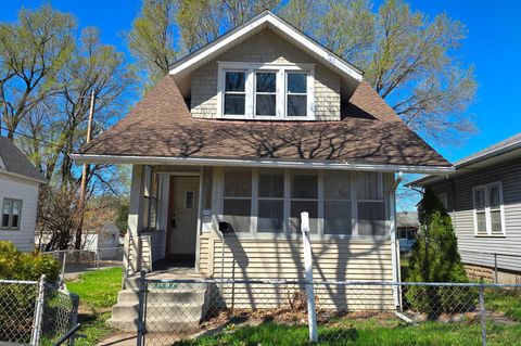 1187 Forest Street Saint Paul MN 55106