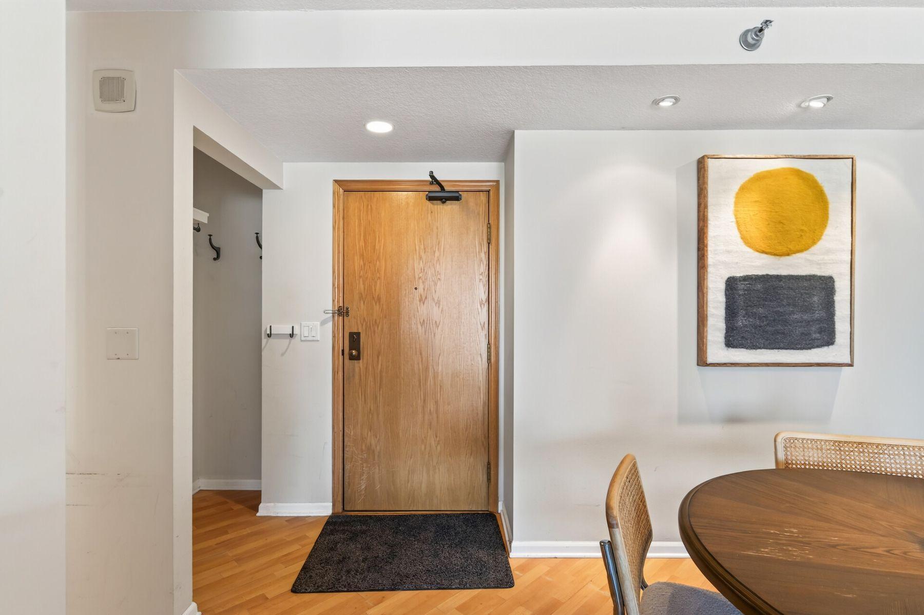 401 S 1st Street 1023