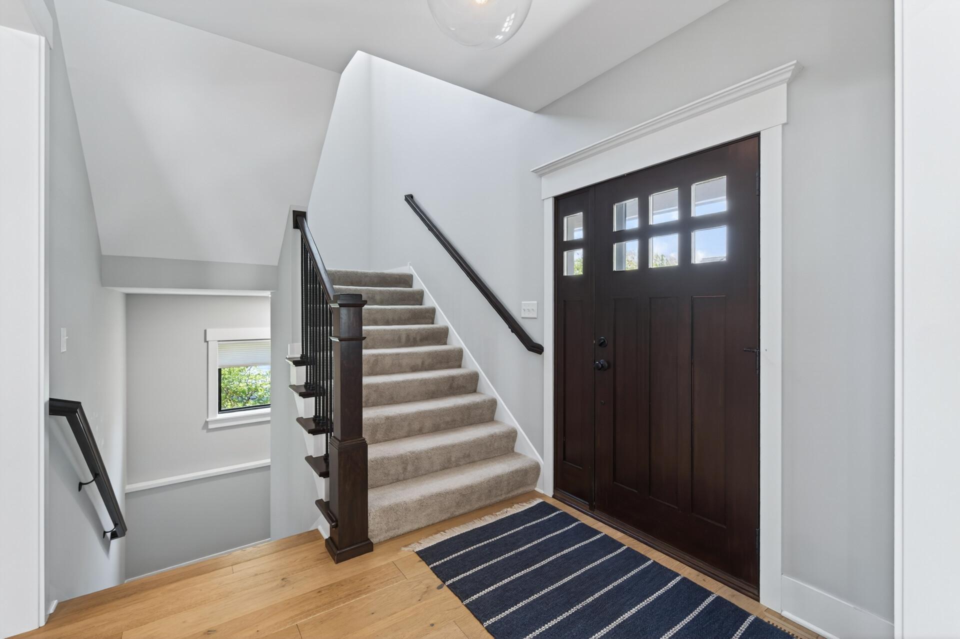 1207 James Avenue
