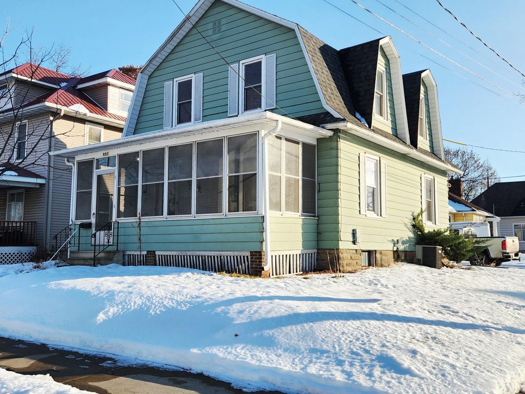 Photo of 802 4th Street SE, Rochester, MN 55904 (MLS # 6824775)