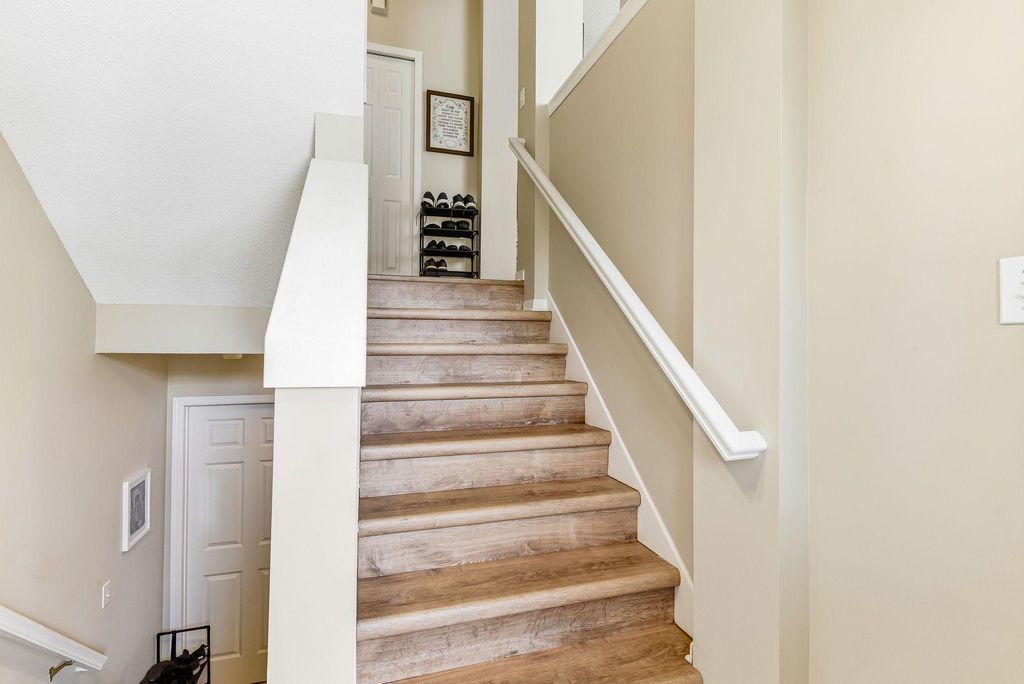 Photo of 13800 52nd Avenue N, Plymouth, MN 55446 (MLS # 7026999)