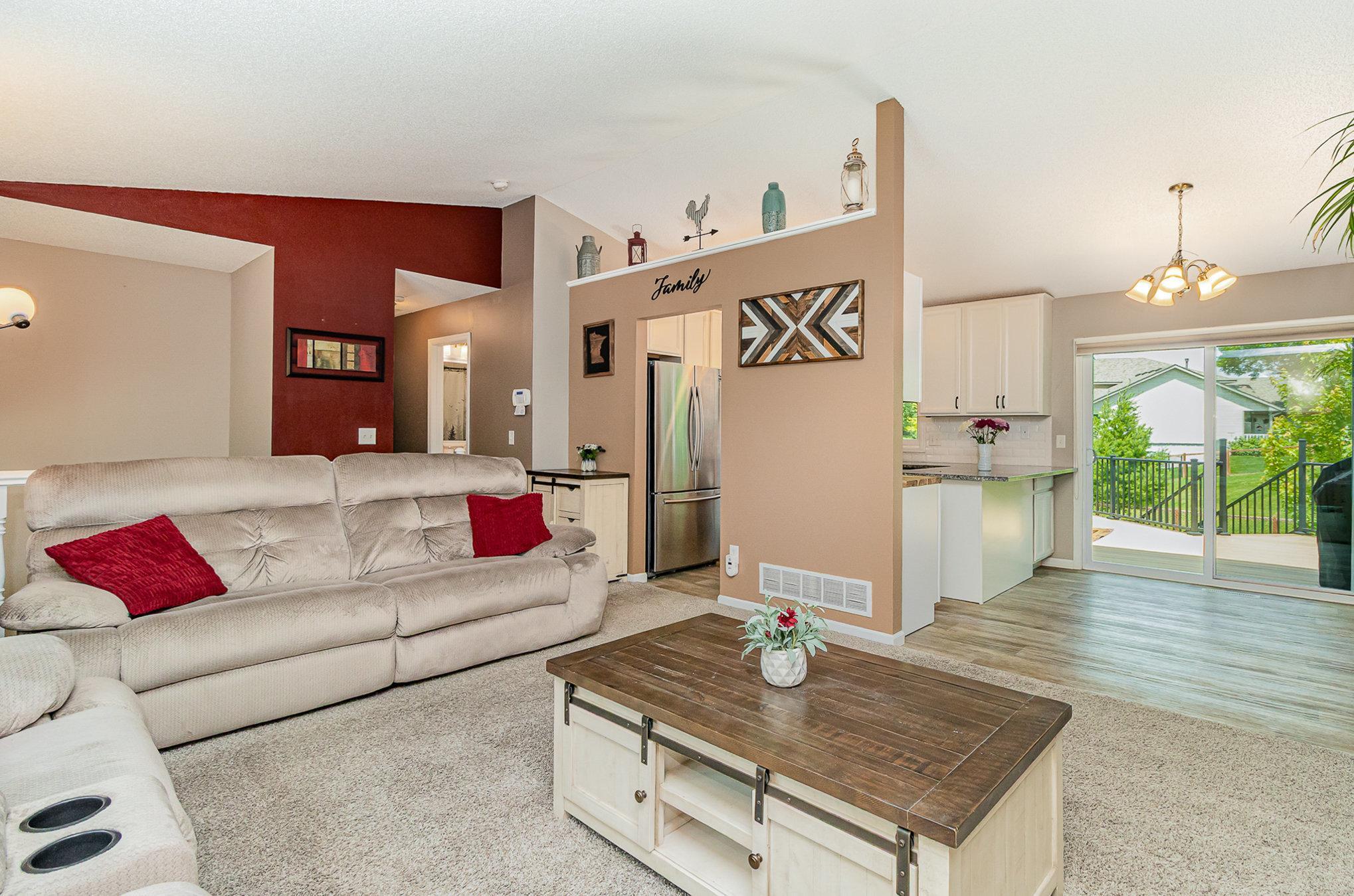 5750 Lone Oak Drive