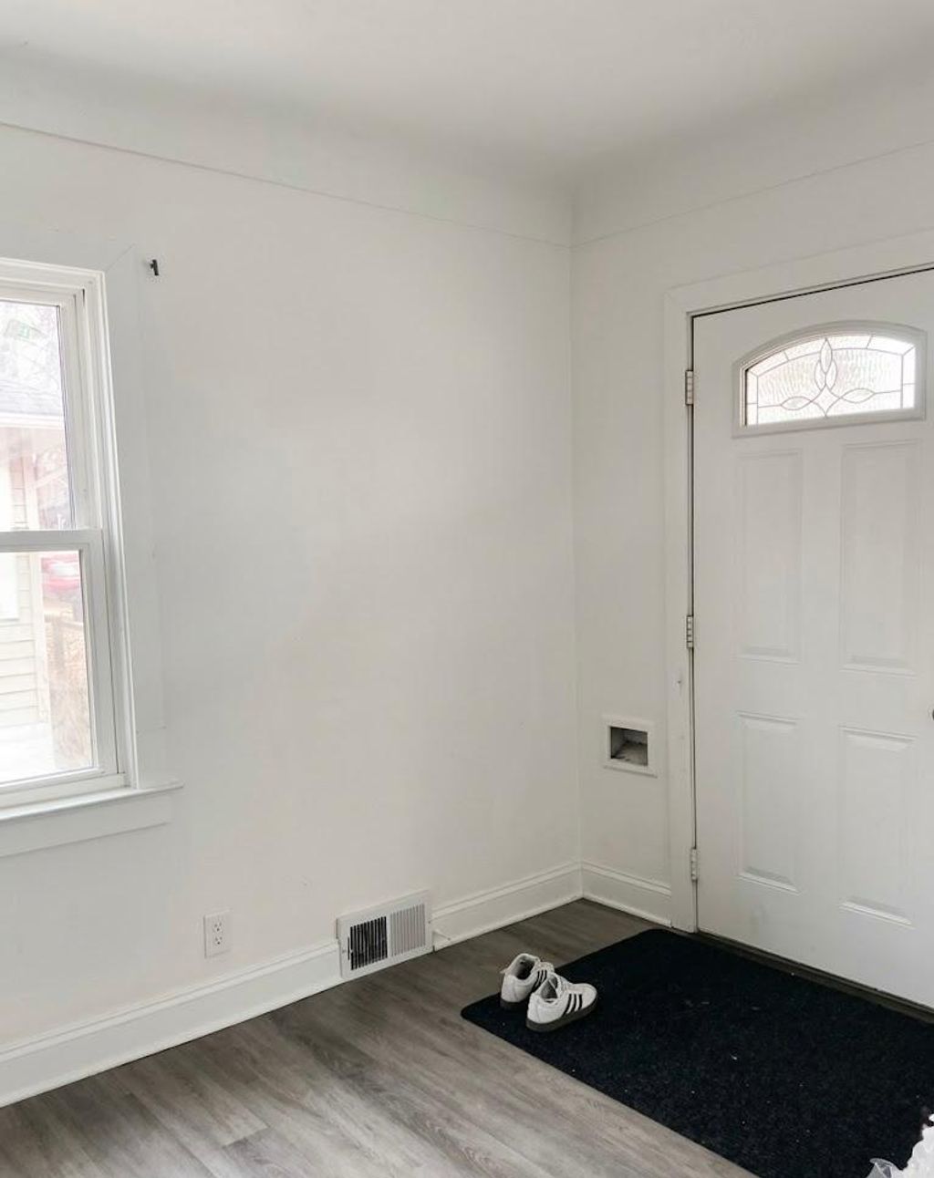 Photo of 3550 Logan Avenue N, Minneapolis, MN 55412 (MLS # 7030835)