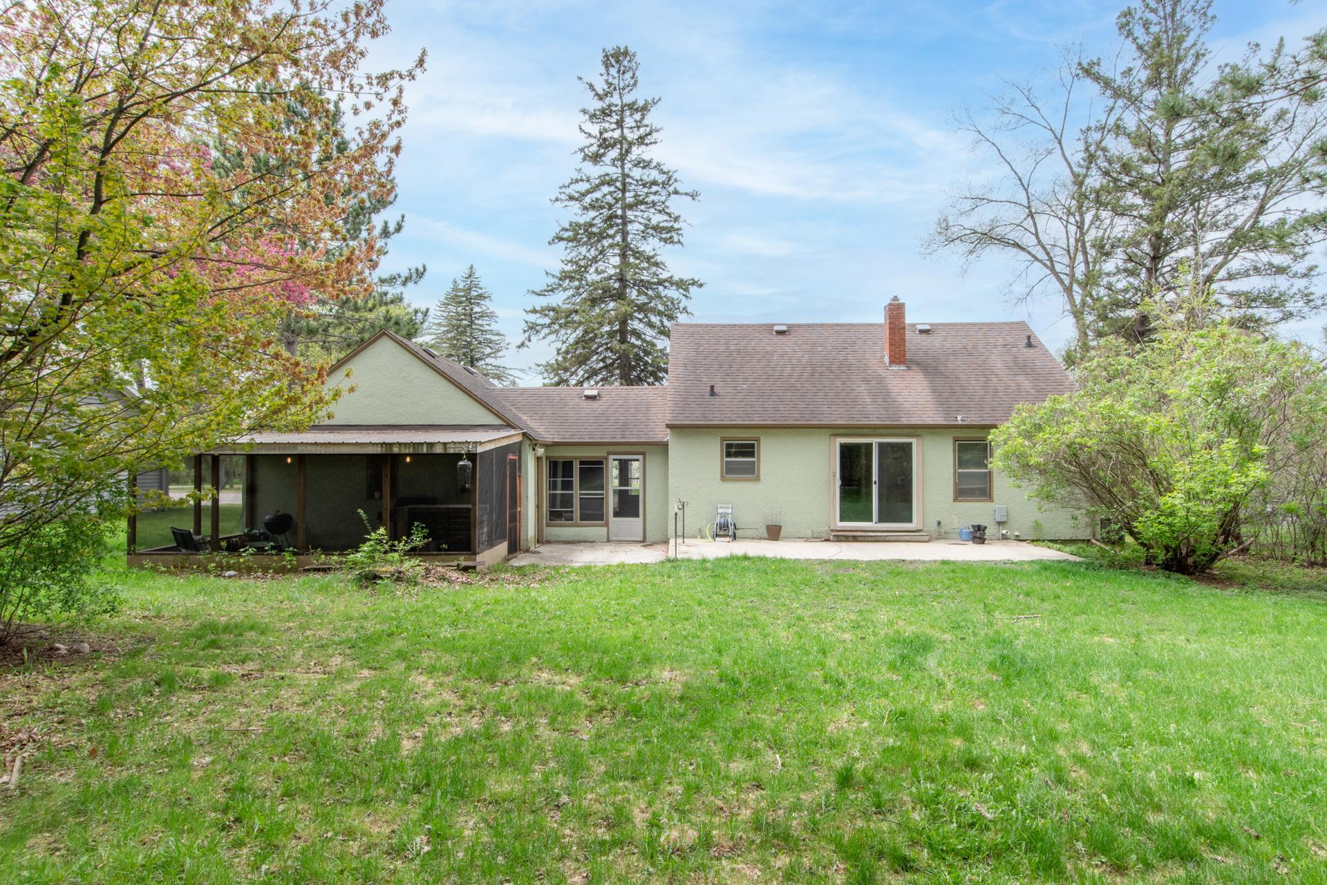 1415 S 6th Street