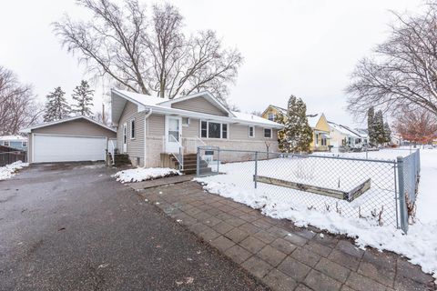 2113 Fairway Drive NE Columbia Heights MN 55421