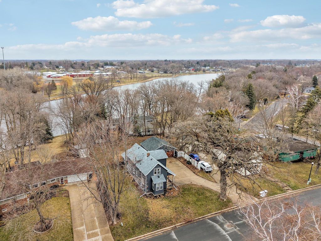 Photo of 635 Harmony Lane SW, Hutchinson, MN 55350 (MLS # 6819757)