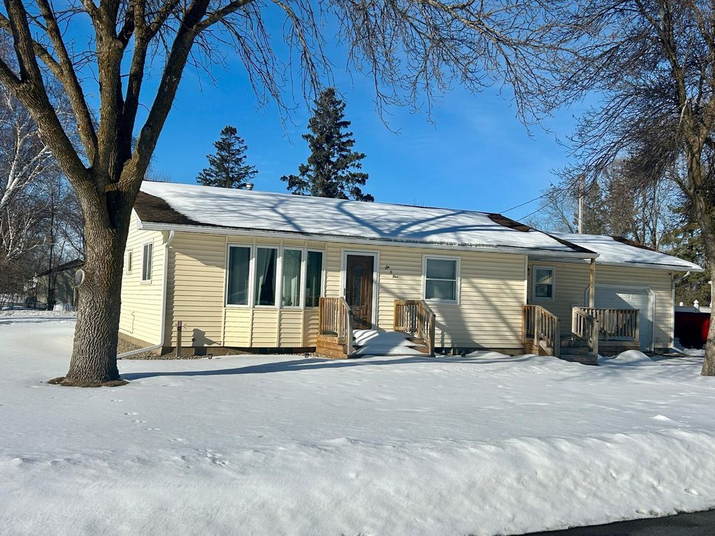 Photo of 605 3rd Street NW, Wadena, MN 56482 (MLS # 7007701)