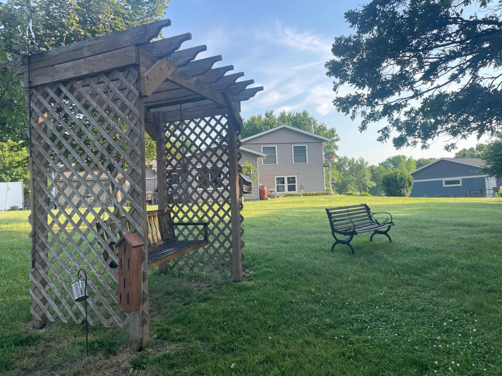 Photo of 3925 8th Street NE, Willmar, MN 56201 (MLS # 7102055)