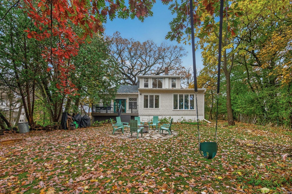 Photo of 215 Cedar Street, White Bear Lake, MN 55110 (MLS # 7166573)