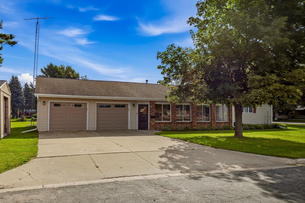 Photo of 211 4th Avenue NW, Blooming Prairie, MN 55917 (MLS # 7120985)