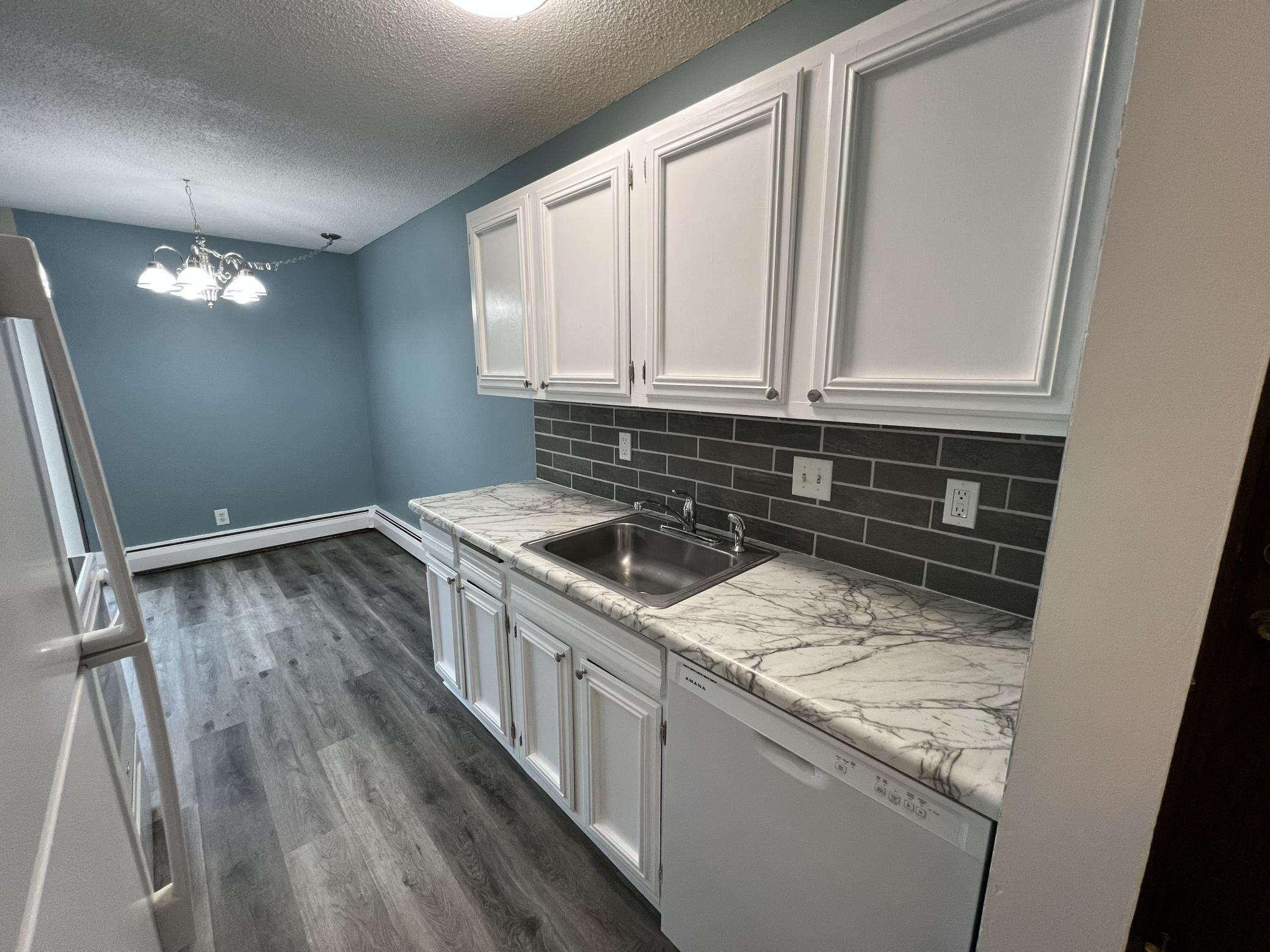 924 Westbrooke Way 3