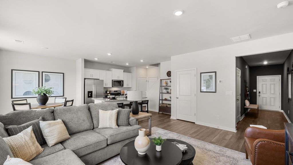 Photo of 1960 Aztec Avenue, Shakopee, MN 55379 (MLS # 7075753)