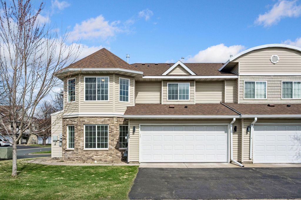 Photo of 5625 100th Lane N, Brooklyn Park, MN 55443 (MLS # 7056336)