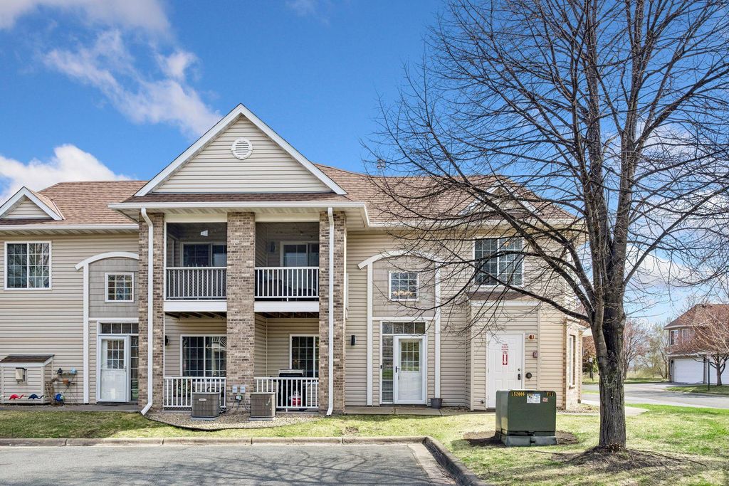 Photo of 5625 100th Lane N, Brooklyn Park, MN 55443 (MLS # 7056336)