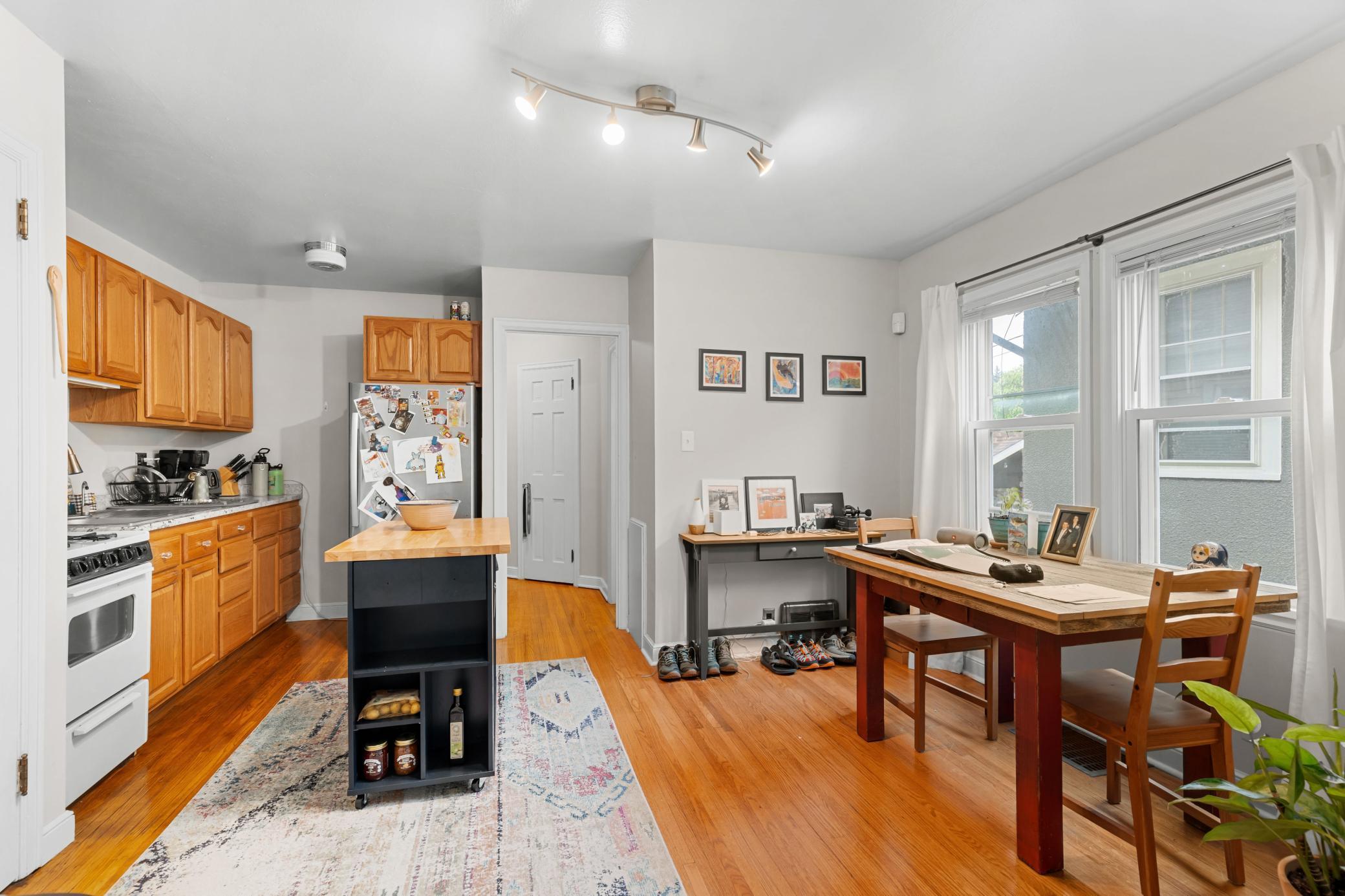 5001 Thomas Avenue S