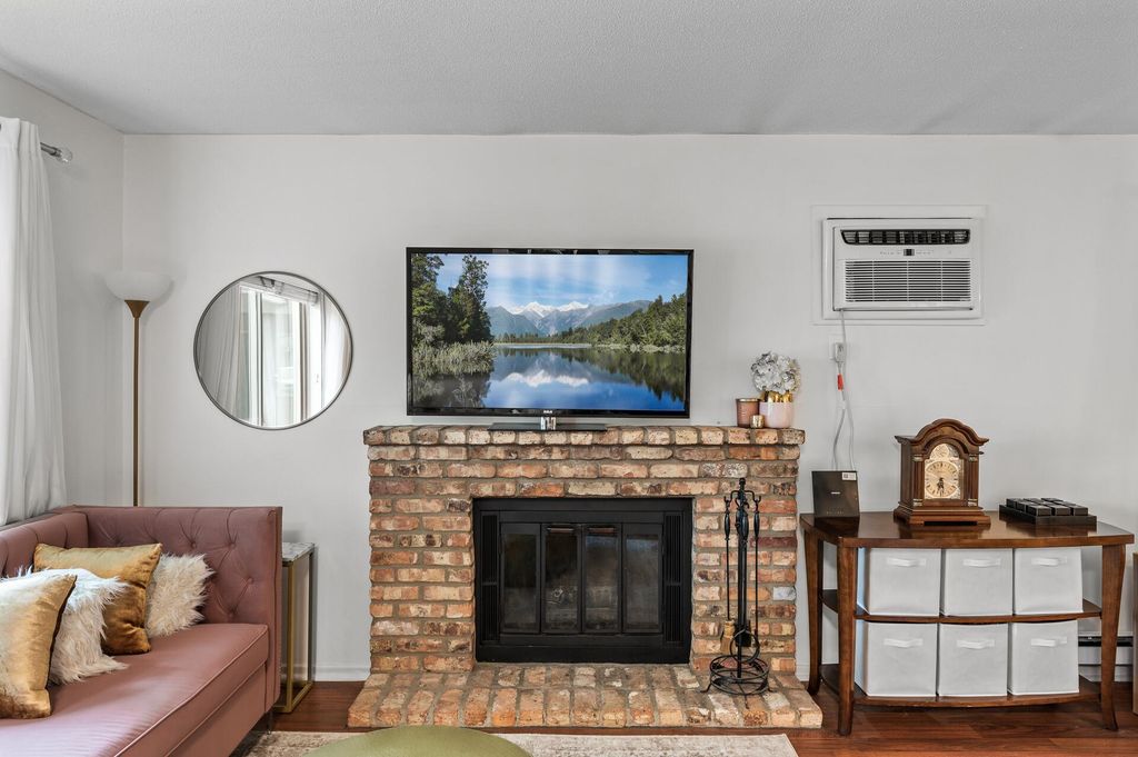 Photo of 2220 Ridge Drive #16, Saint Louis Park, MN 55416 (MLS # 7024676)