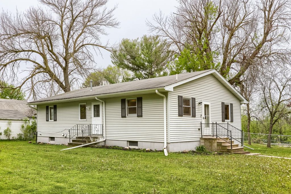 Photo of 13545 Andrews Avenue, Lindstrom, MN 55045 (MLS # 7077241)