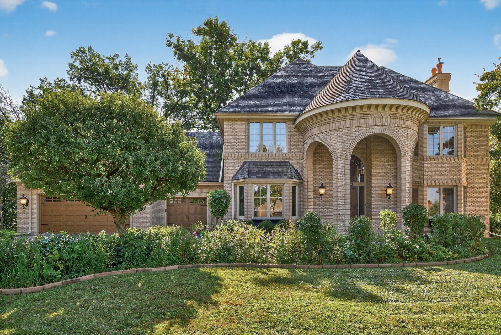 5480 Maple Ridge Court