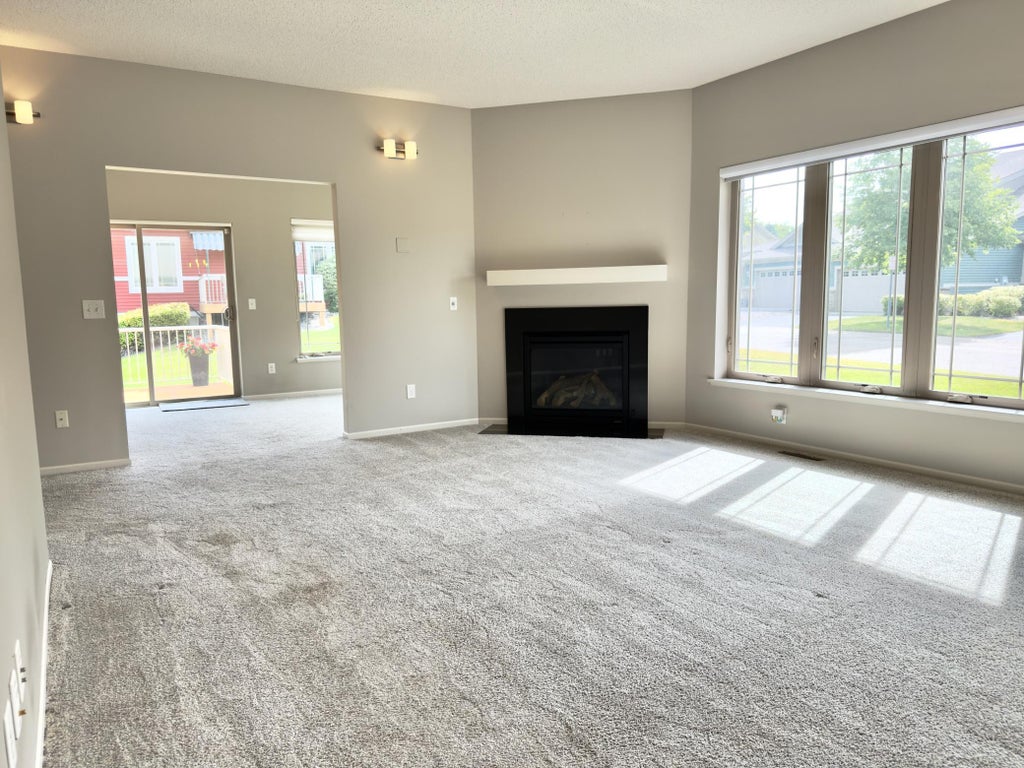 Photo of 6737 99th Avenue N, Brooklyn Park, MN 55445 (MLS # 7145182)