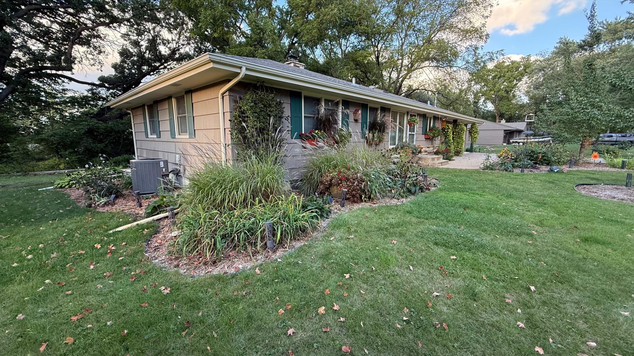 3220 Harmony Circle
