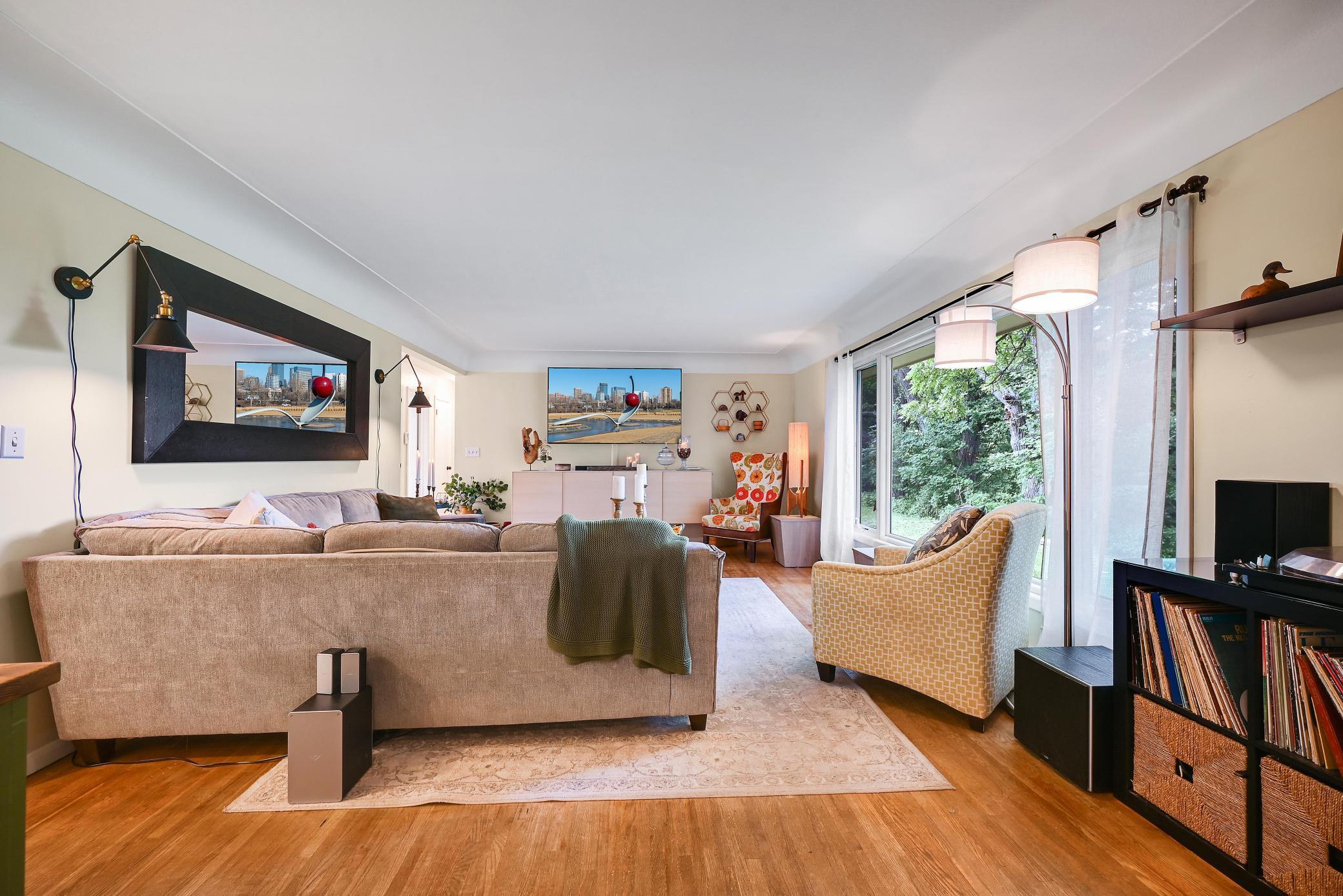3220 Harmony Circle