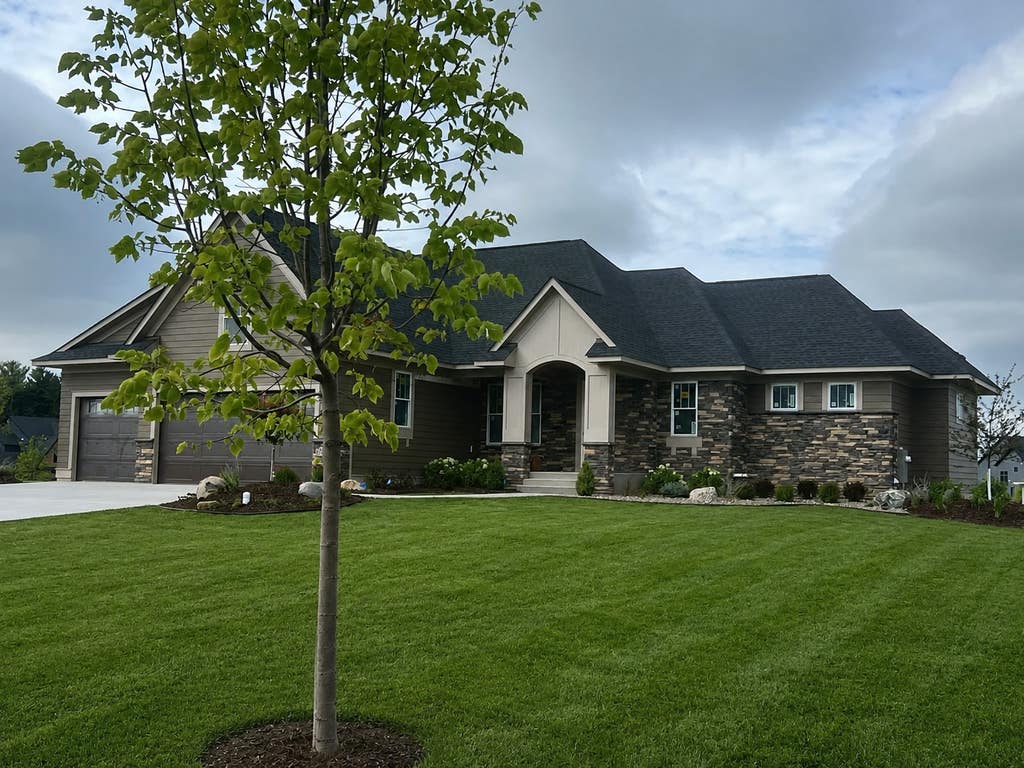 Photo of 4707 Ogden Trail Lane N, Stillwater, MN 55082 (MLS # 7129189)
