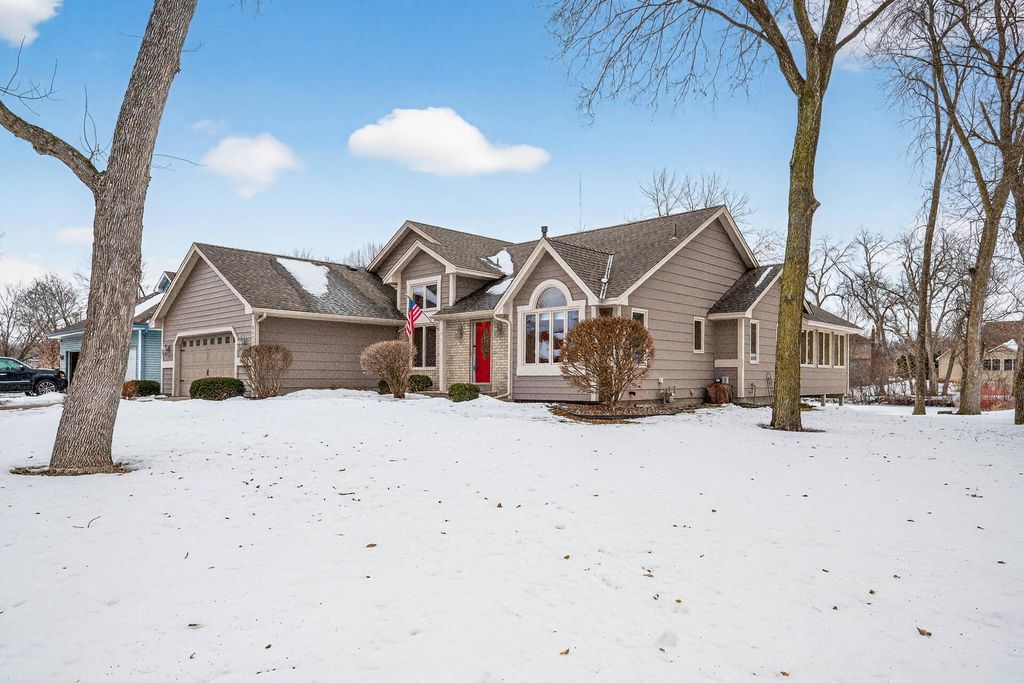 Photo of 6397 Fawn Lane, Circle Pines, MN 55014 (MLS # 6826808)
