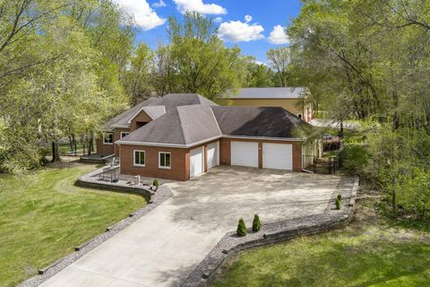 Photo of 6370 232nd Street W, Faribault, MN 55021 (MLS # 7061048)
