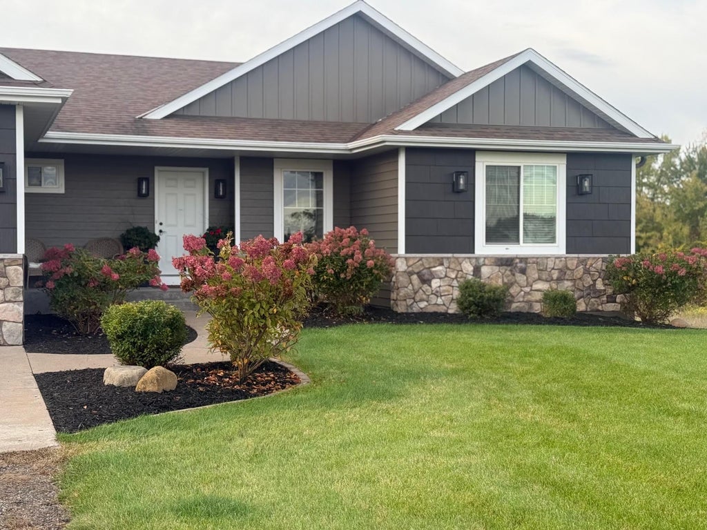 Photo of 2672 337th Lane NW, Cambridge, MN 55008 (MLS # 7159216)