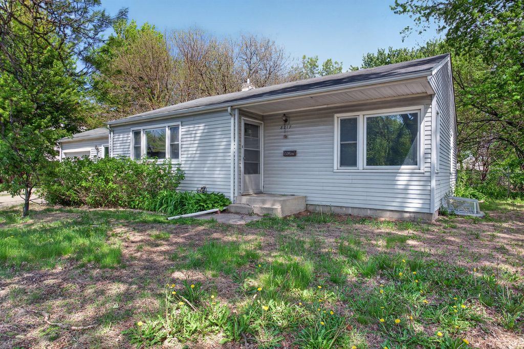 Photo of 8217 Lyndale Avenue S, Bloomington, MN 55420 (MLS # 7074275)
