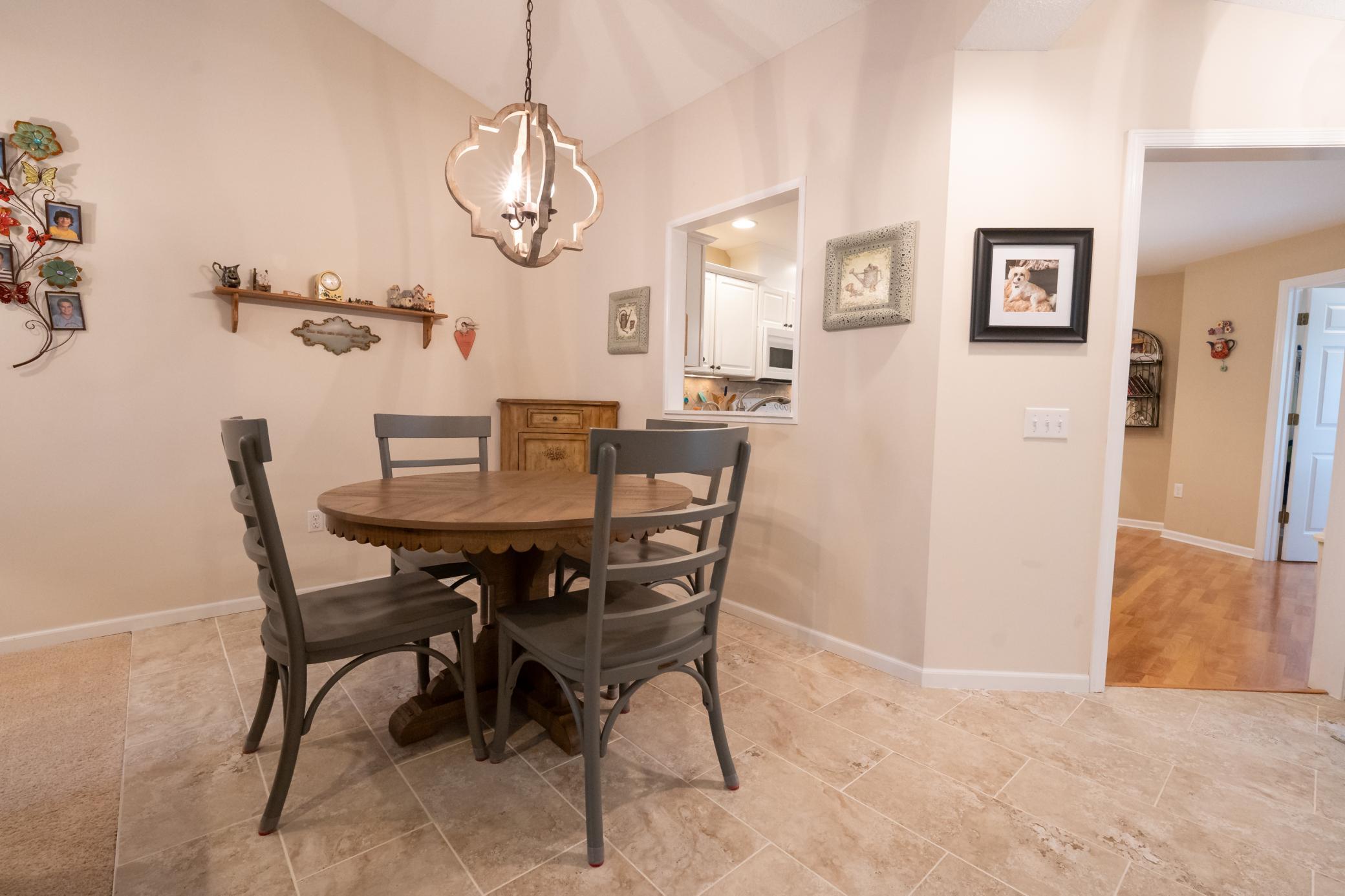 18523 Orchard Trail