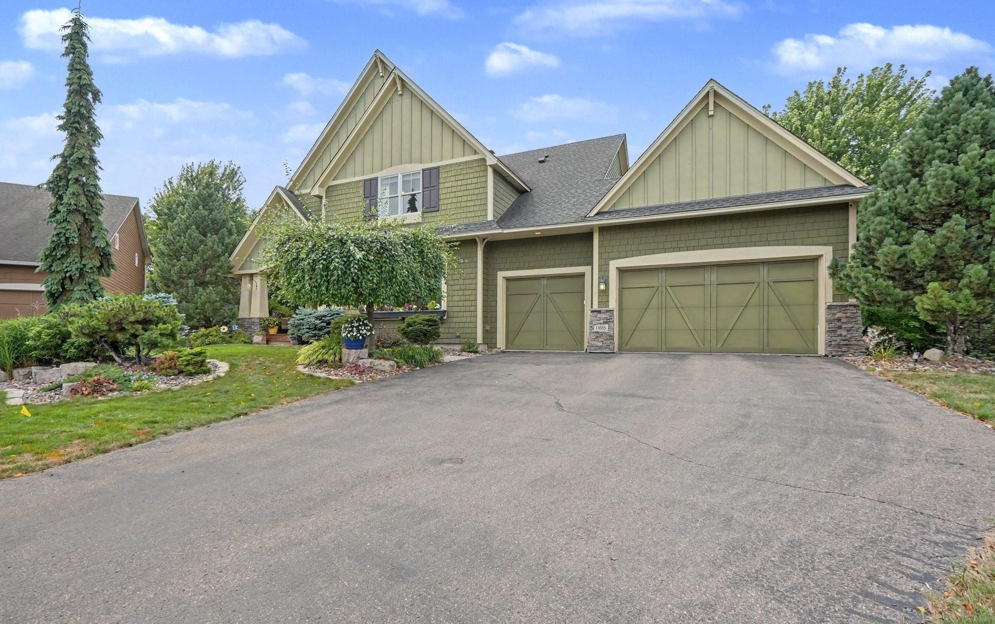 11665 Azure Court