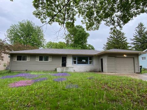Photo of 315 Charles Street SW, Hutchinson, MN 55350 (MLS # 7078652)