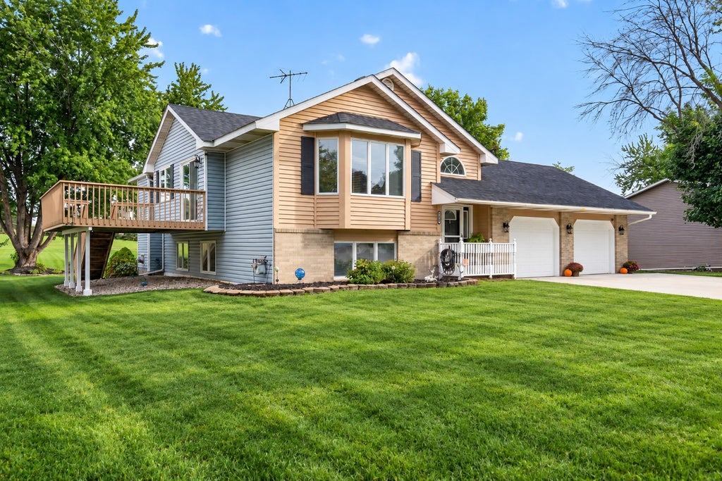 Photo of 1608 Tierney Drive, Hastings, MN 55033 (MLS # 7155734)