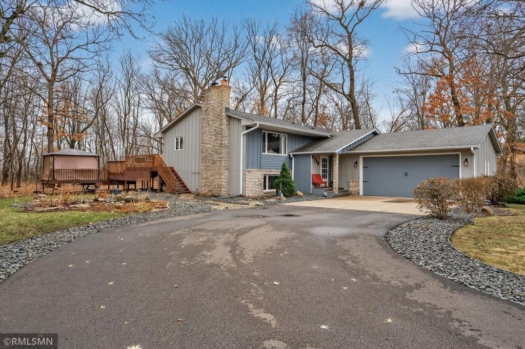 Photo of 6323 Red Maple Lane, Lino Lakes, MN 55014 (MLS # 7043932)