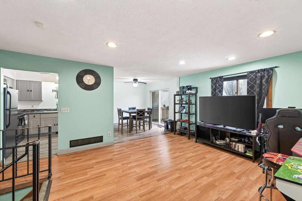 Photo of 2259 110th Lane NW, Coon Rapids, MN 55433 (MLS # 7009992)