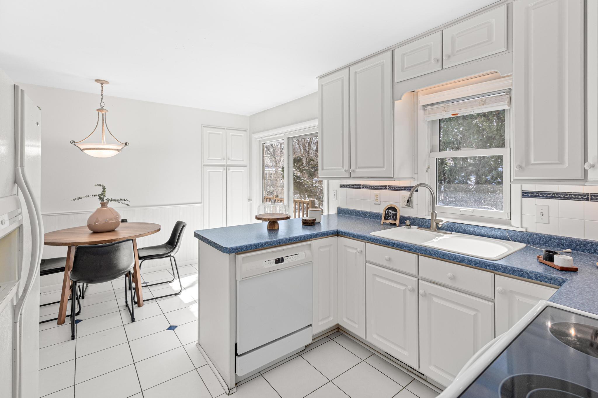 1056 Brooks Avenue W